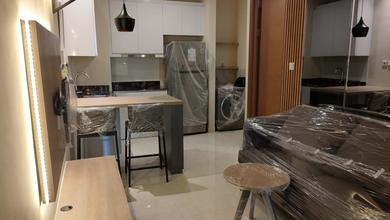 Sewa Apartemen Murah di Tanjung Duren, Jakarta Barat, LB 50m²