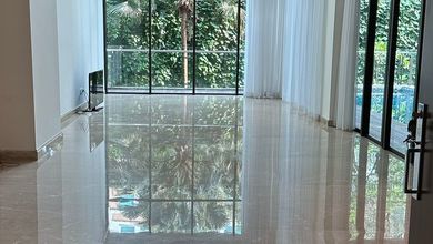 Jual Unit Apartemen Siap Huni 4BR Semi Furnished Good Condition