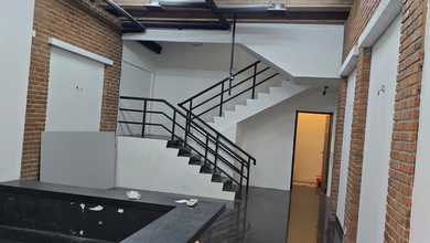 Dijual Cepat Ruko 4 Lantai di Daerah Senayan Good Price Good Unit