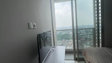 Kontrak Apartemen Menarik di Taman Anggrek, Jakarta Barat, Harga 550 Juta /tahun