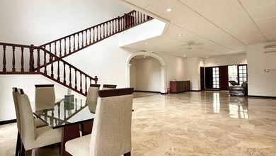 Segera Disewakan di Permata Hijau, Jakarta Selatan, LT 500m², Harga 610 Juta /tahun