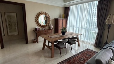 Apartemen Eksklusif Disewakan di Kebayoran Lama, Jakarta Selatan, LB 196m²