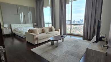 Apartemen Eksklusif Disewakan di Mampang Prapatan, Jakarta Selatan, LB 215m²