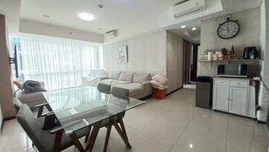 Sewa Apartemen Terjangkau di Mampang Prapatan, Jakarta Selatan, LB 132m²