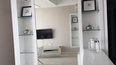 Jual Unit Apartemen Siap Huni 2BR Furnished Kondisi Baik