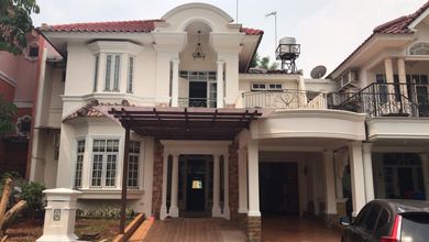 Hunian Prestisius di Kawasan Legenda Wisata, Bogor, LB 300m², Harga 3,1 Miliar