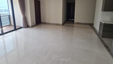Kesempatan Apartemen Strategis di Kebayoran Baru, Jakarta Selatan, 4 KT