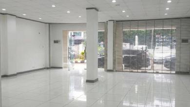 Dijual Ruko Sudirman Park Posisi Hadapan Jalan Raya - Semi Furnished